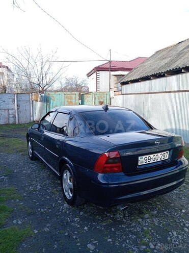 Opel Vectra 2000, 345,632 km - 1.6 л - Zaqatala