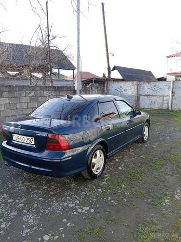 Opel Vectra 2000, 345,632 km - 1.6 л - Zaqatala
