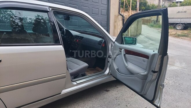 Mercedes C 240 1998, 322,454 km - 2.4 l - Bakı