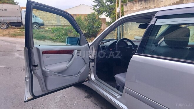 Mercedes C 240 1998, 322,454 km - 2.4 l - Bakı