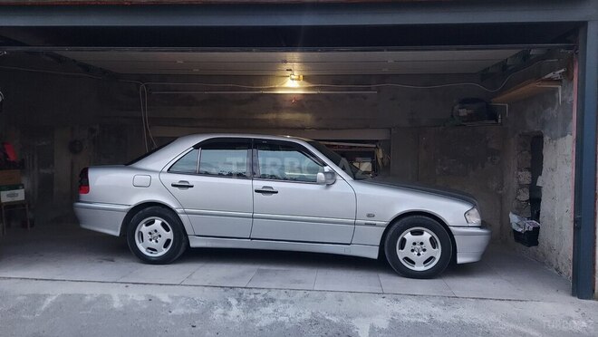 Mercedes C 240 1998, 322,454 km - 2.4 l - Bakı
