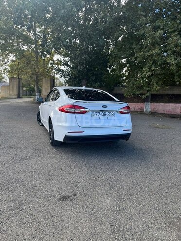 Ford Fusion (North America) 2019, 300,000 km - 1.5 л - Tovuz