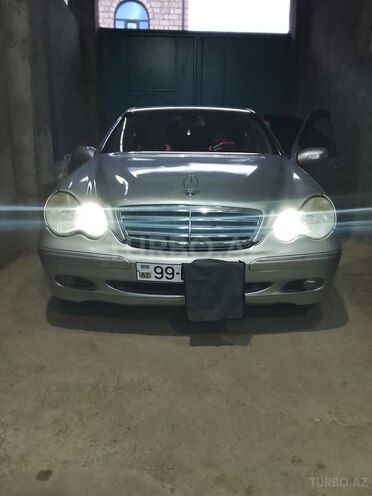 Mercedes C 200 2000, 575,877 km - 2.2 л - Gəncə