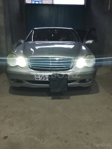 Mercedes C 200 2000, 575,877 km - 2.2 л - Gəncə
