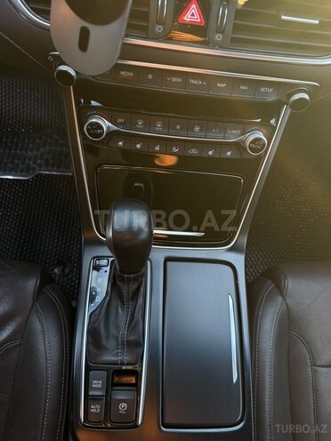 Hyundai Grandeur 2017, 252,000 km - 2.2 л - Bakı