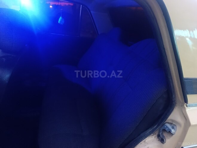 LADA (VAZ) 2106 1988, 111,100 km - 1.5 l - Salyan