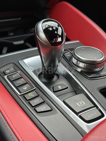 BMW X6 M 2018, 160,000 km - 4.4 л - Bakı