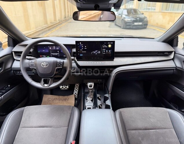 Toyota Camry 2024, 3,500 km - 2.0 л - Bakı