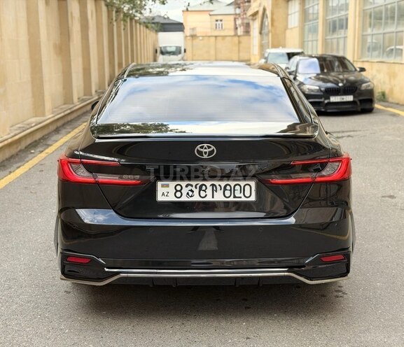Toyota Camry 2024, 3,500 km - 2.0 л - Bakı