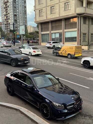Mercedes C 300 4MATIC 2017, 154,000 km - 2.0 l - Bakı
