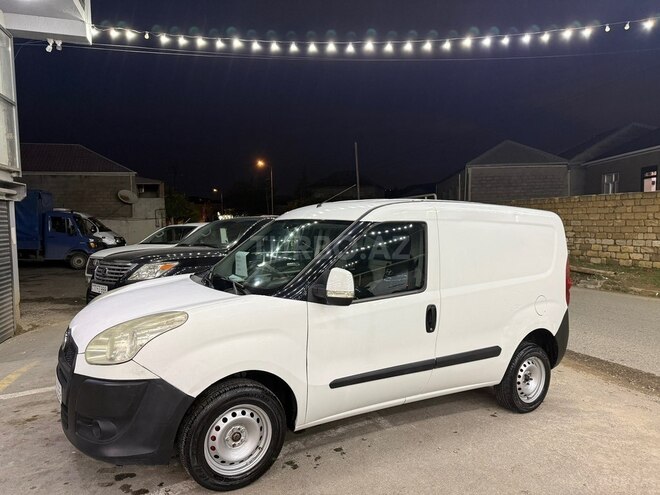 Fiat Doblo 2010, 387,745 km - 1.3 л - Bakı