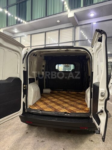 Fiat Doblo 2010, 387,745 km - 1.3 л - Bakı