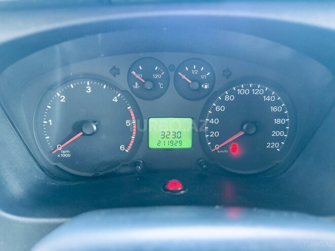 Ford Transit 2008, 215,000 km - 2.2 л - İsmayıllı