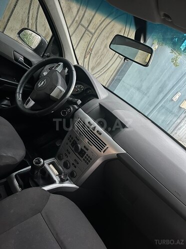 Opel Astra 2010, 292,000 km - 1.4 л - Xırdalan