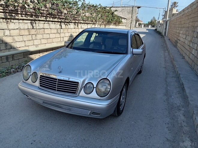 Mercedes E 230 1997, 356,450 km - 2.3 l - Sumqayıt
