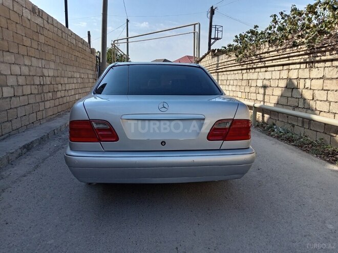 Mercedes E 230 1997, 356,450 km - 2.3 l - Sumqayıt