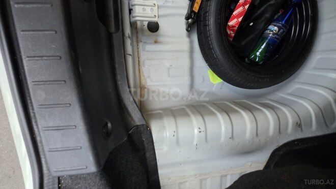 Nissan Latio 2014, 125,000 km - 1.2 л - Bakı