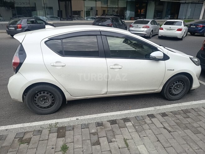 Toyota Aqua 2018, 192,640 km - 1.5 л - Bakı