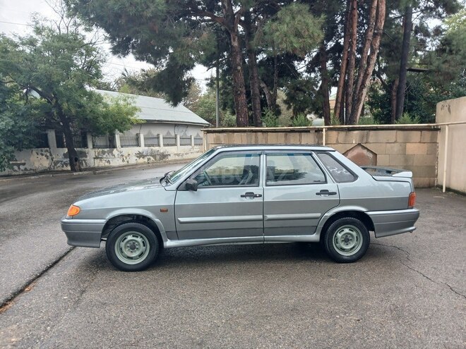 LADA (VAZ) 2115 2010, 105,000 km - 1.6 л - Bakı