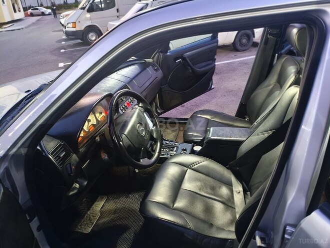 Mercedes C 230 1999, 298,211 km - 2.3 л - Bakı