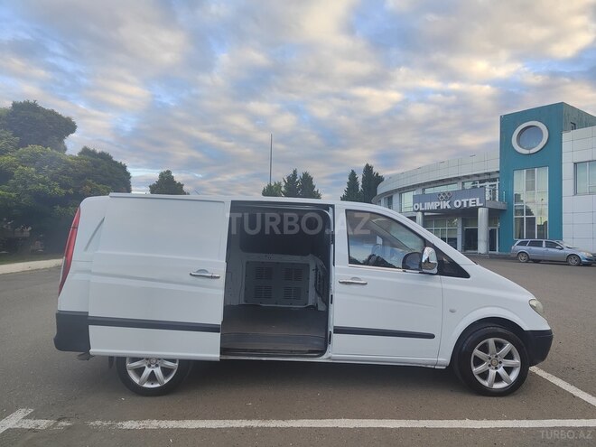 Mercedes Vito 2008, 284,000 km - 2.1 л - Qazax