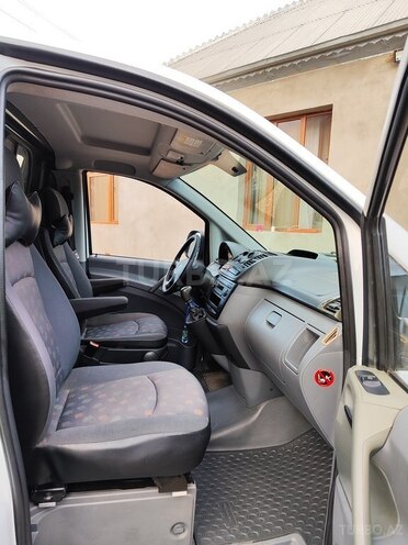 Mercedes Vito 2008, 284,000 km - 2.1 л - Qazax