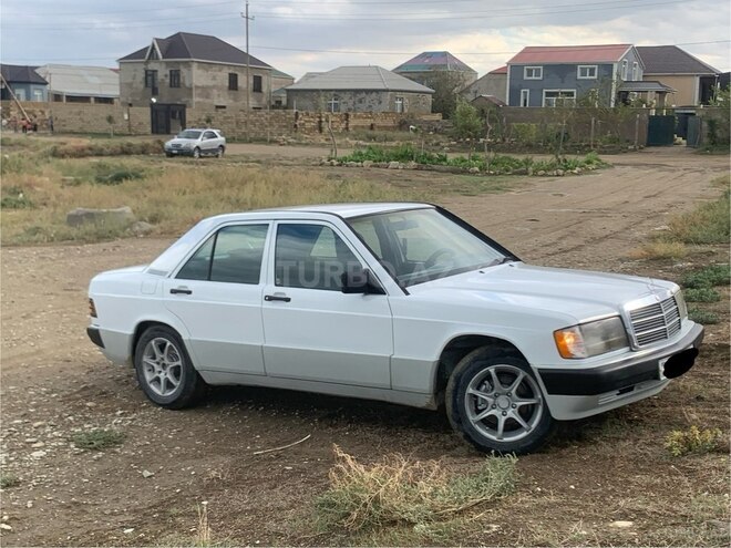 Mercedes 190 1993, 265,000 km - 2.0 л - Sumqayıt
