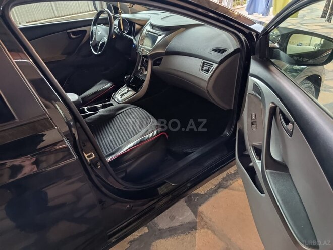 Hyundai Elantra 2011, 140,000 km - 1.8 l - Tovuz