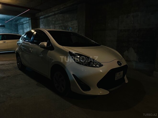 Toyota Aqua 2020, 28,500 km - 1.5 л - Bakı
