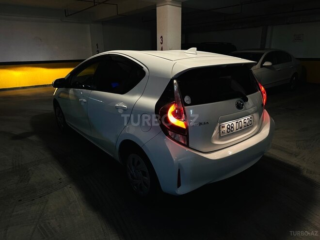 Toyota Aqua 2020, 28,500 km - 1.5 л - Bakı