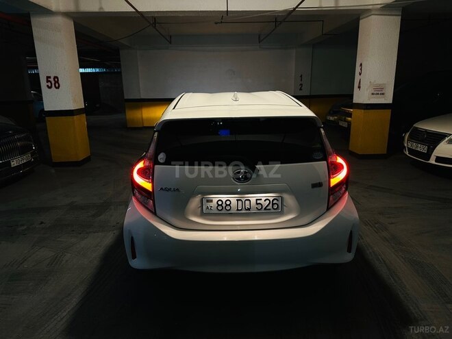 Toyota Aqua 2020, 28,500 km - 1.5 л - Bakı