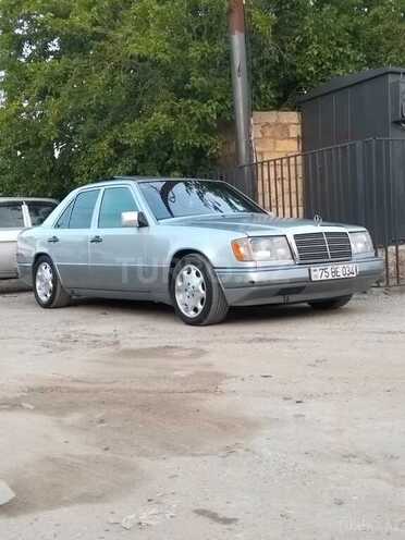 Mercedes 220 E 1993, 480,000 km - 2.2 л - Bakı
