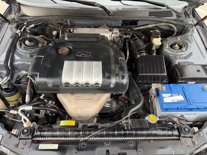 Hyundai Sonata 2003, 324,000 km - 2.0 l - Bakı