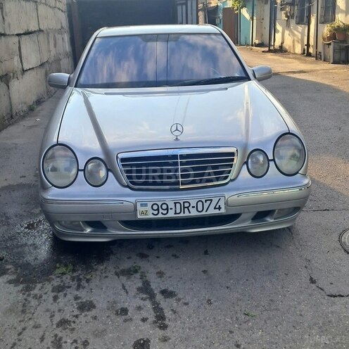 Mercedes E 270 2001, 470,000 km - 2.7 l - Bakı
