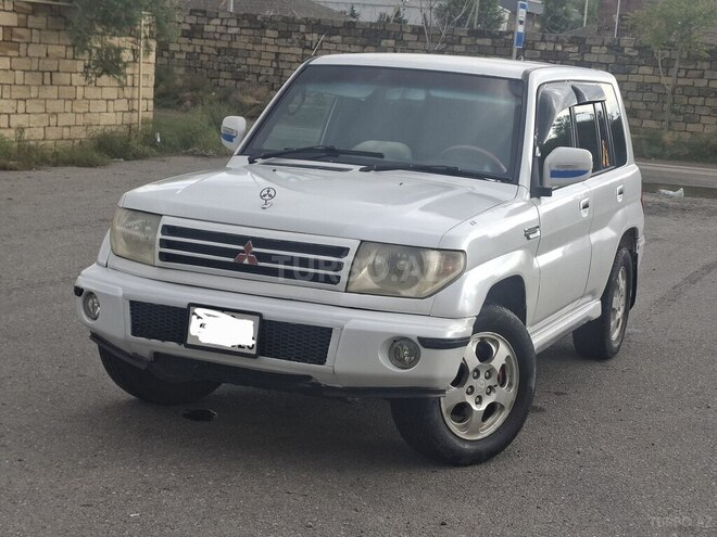 Mitsubishi Pajero io 1999, 250,000 km - 1.8 л - Bakı