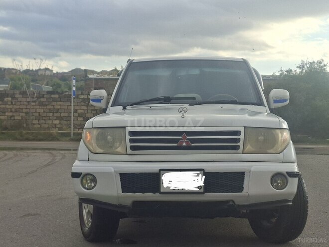 Mitsubishi Pajero io 1999, 250,000 km - 1.8 л - Bakı