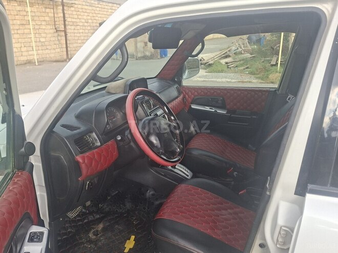 Mitsubishi Pajero io 1999, 250,000 km - 1.8 л - Bakı