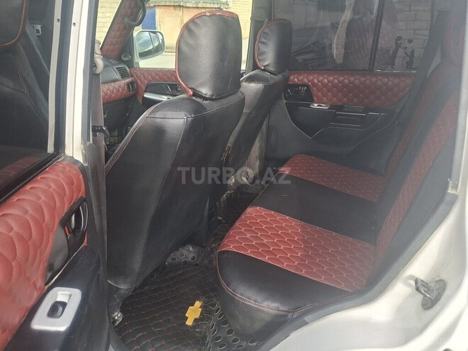 Mitsubishi Pajero io 1999, 250,000 km - 1.8 л - Bakı
