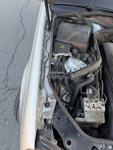 Mercedes E 220 2003, 320,000 km - 2.2 л - Mingəçevir