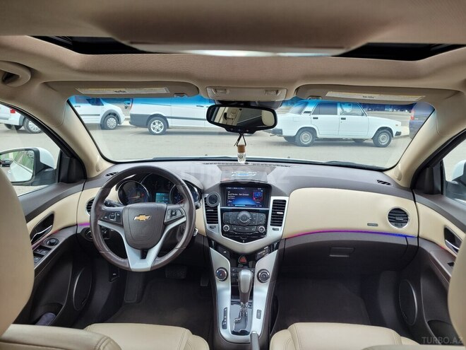Chevrolet Cruze 2015, 175,000 km - 1.4 л - Şəmkir