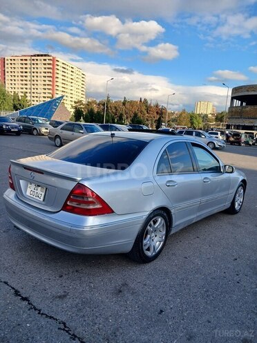 Mercedes C 240 2000, 352,698 km - 2.6 л - Bakı