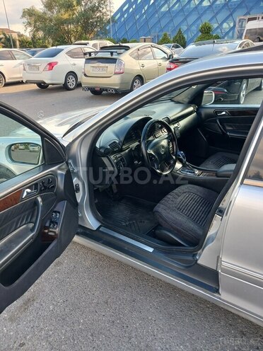 Mercedes C 240 2000, 352,698 km - 2.6 л - Bakı