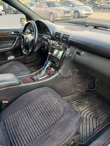 Mercedes C 240 2000, 352,698 km - 2.6 л - Bakı