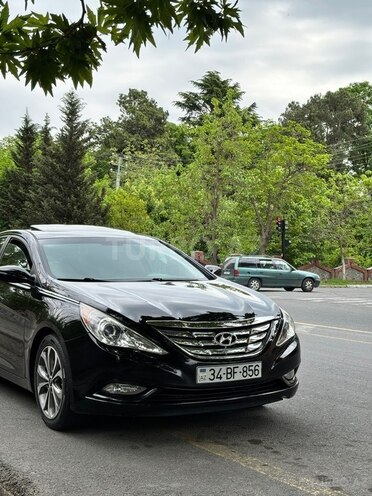 Hyundai Sonata 2013, 236,252 km - 2.0 l - Qax