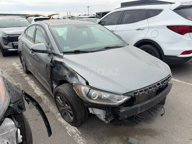 Hyundai Elantra 2017, 130,000 km - 2.0 l - Bakı