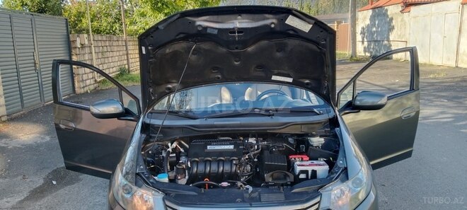 Honda Insight 2009, 370,000 km - 1.3 л - Zaqatala