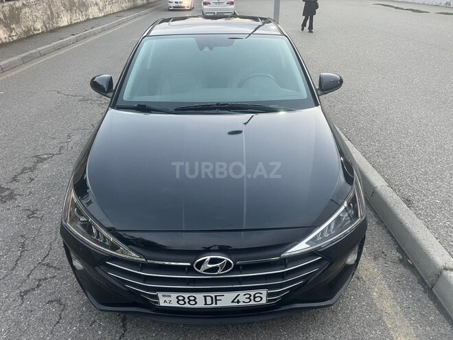 Hyundai Elantra 2019, 114,000 km - 2.0 л - Bakı