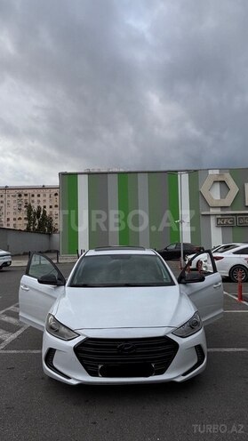 Hyundai Elantra 2018, 155,667 km - 2.0 л - Sumqayıt