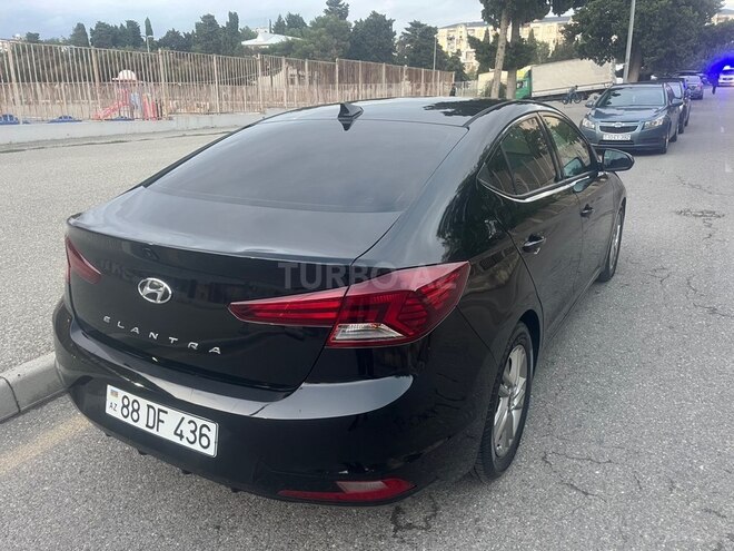Hyundai Elantra 2019, 114,000 km - 2.0 л - Bakı