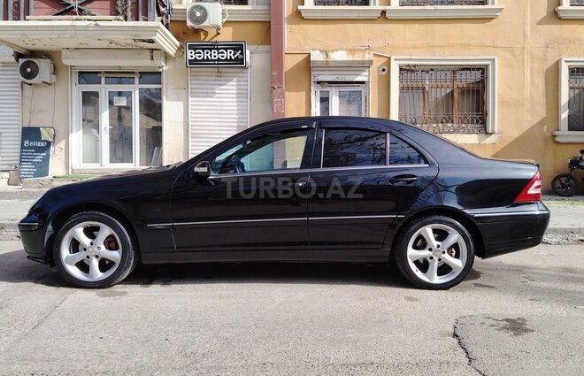 Mercedes C 230 2005, 320,000 km - 1.8 l - Bakı